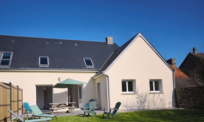 Saint-Germain-sur-Ay Casa | Gite Le St Germin'ay