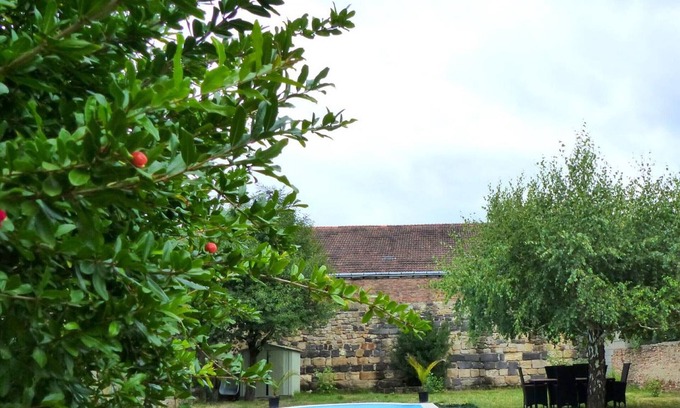 Yzeure Cabaña | Gite Moulins, 3 bedrooms, 6 persons
