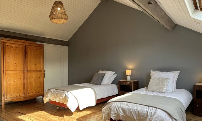 Moulins Cabaña | Gite Moulins, 3 bedrooms, 6 persons
