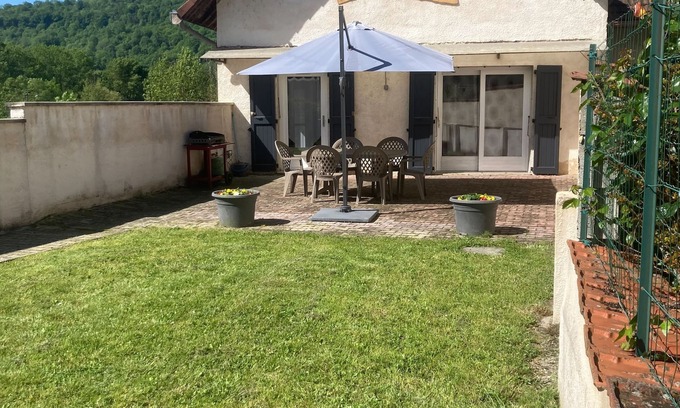 Sault-Brenaz Cabaña | Gîte near the Viarhôna, 20 mn from the Plaine de l'Ain