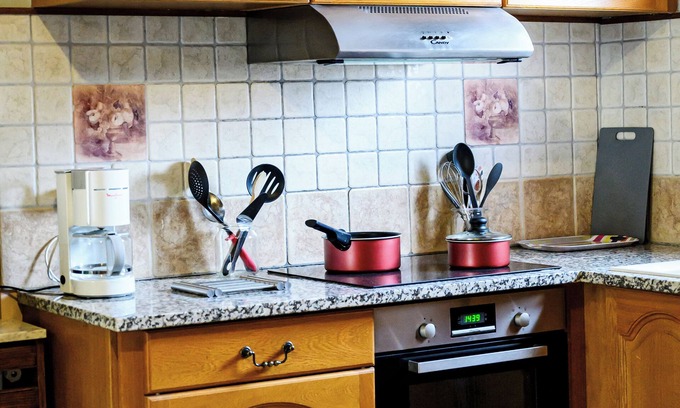 Chenou Casa | Gîte Prunier sleeps 8 with heated pool
