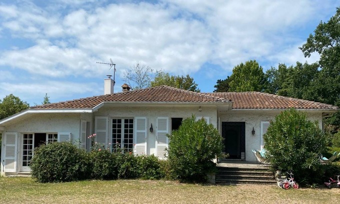 Saint-Andre-de-Seignanx Casa | Casa rural Saint-André-de-Seignanx, 4 dormitorios, 9 personas