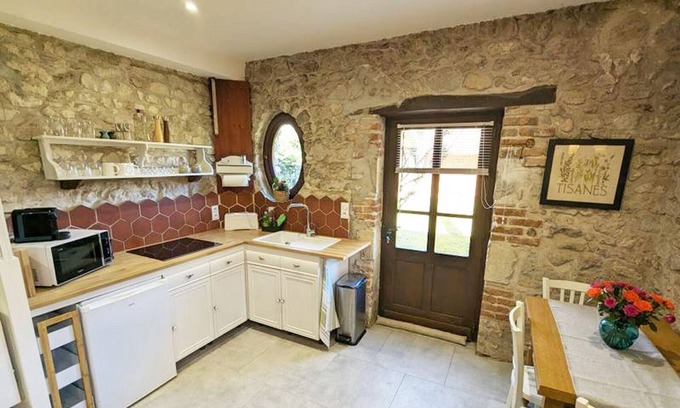 Saint-Benoit-sur-Loire Cabaña | Gite Saint-Benoît-sur-Loire, 1 bedroom, 3 persons