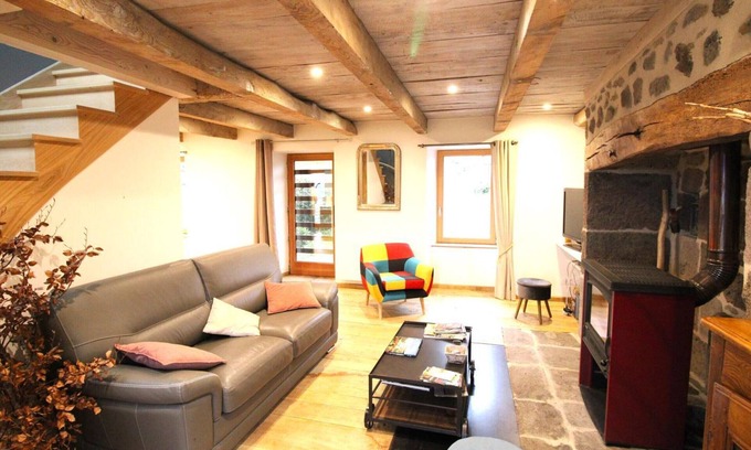 Saint-Paul-de-Salers Cabaña | Gite Saint-Paul-de-Salers, 2 bedrooms, 4 persons