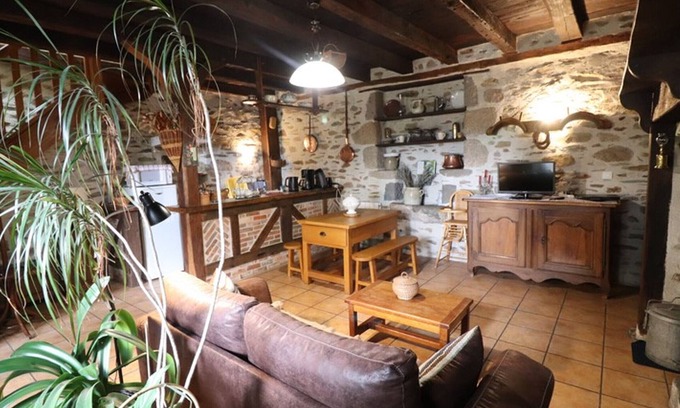 Sansac-de-Marmiesse Cabaña | Gite Sansac-de-Marmiesse, 1 bedroom, 3 persons