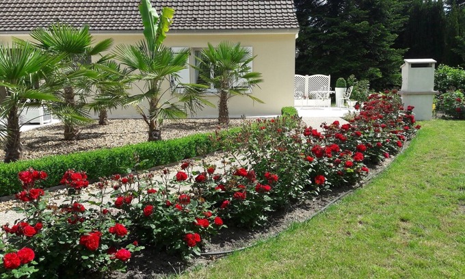 Mont-pres-Chambord Apartamento | ALQUILER EN UN MARCO DE VERDE A LAS PUERTAS DE CHAMBORD CLASE 2 * TURISMO VERDE