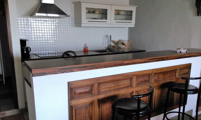 Saint-Jeannet Cabaña | Albergue el azur. Apartamento corazón del pueblo con vista panorámica al mar.