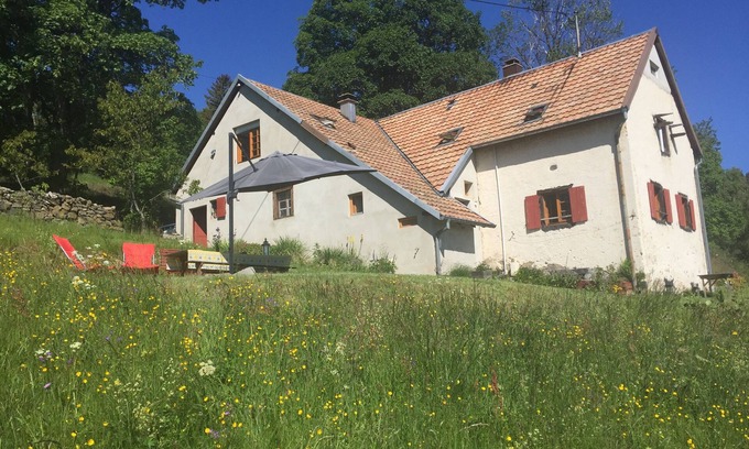 Linthal Cabaña | Albergue "Las prímulas Hilsen"