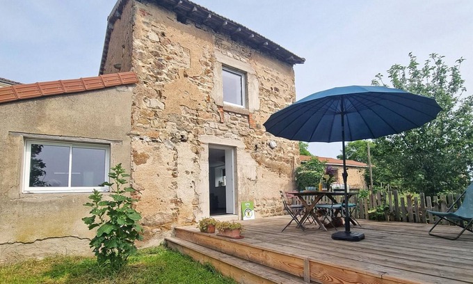 Villemontais Cabaña | Gite rural charmant avec piscine, sauna et spa, proche de Roanne