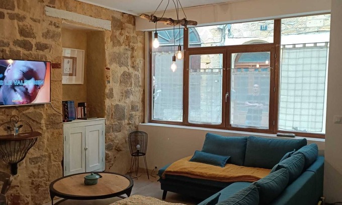 Gourdon Casa | Gîte with character in the heart of the medieval town of Gourdon