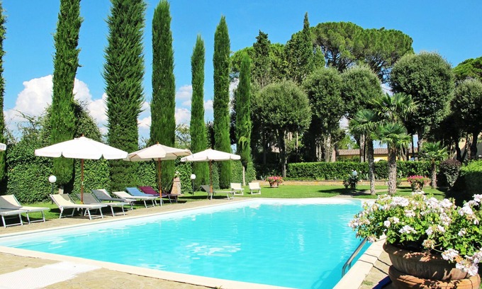 Poggibonsi Apartamento | Giuggiolo 4 by Interhome