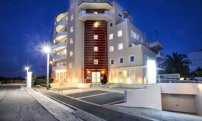 Markopoulon Casa | GK Airport Suites - Free Shuttle
