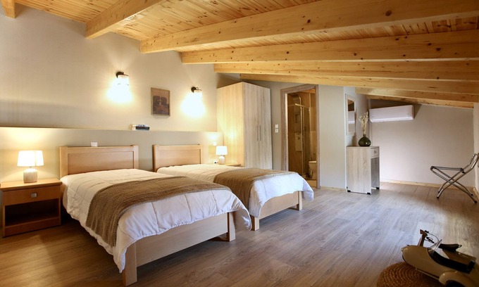 Markopoulon Casa | GK Mediterranean Village -AirportShuttle