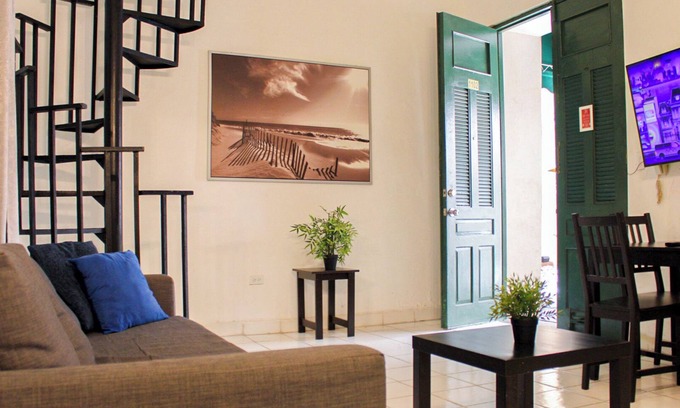 Primero Apartamento | Gladiolas 1102 - Esto es todo Puerto Rico