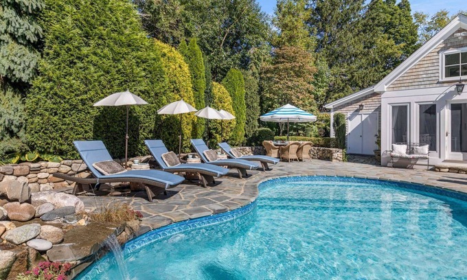 Newbury Cabaña | Glamorous Cabana: Poolside by day; Excellent Dining by night - perfect romantic getaway!