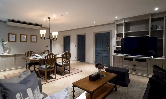 Ekkamai Apartamento | Glamorous Peaceful Apt 2br 2ba Centre Wparkin 7 Mins to Bts Free Wifi