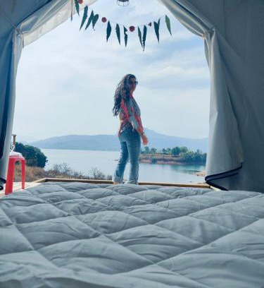 Kadadhe Otro | Glamp Of Dreams