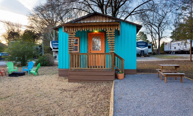 Kedron Cabina | Glamping Cabin 3 - Cozy Retreat