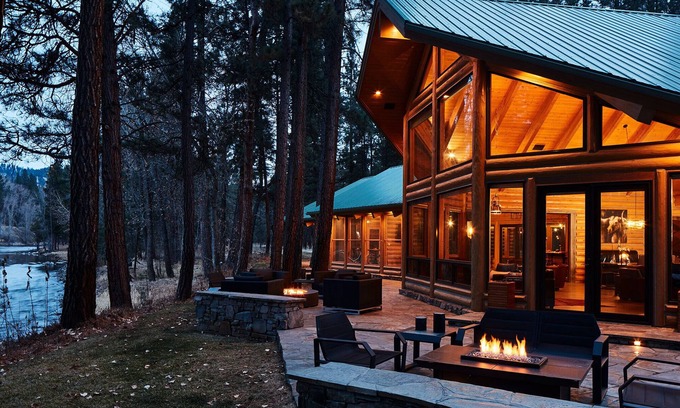 Grantsdale Cabina | Glamping Cabin on the Bitterroot River