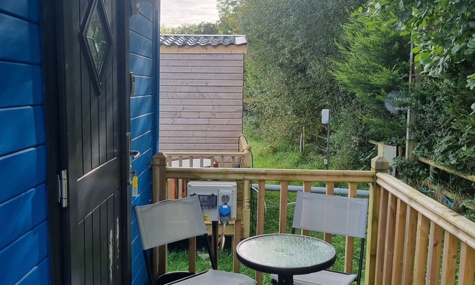 Llanfair Caereinion Chalet De Esquí | Glamping Hut - Riverside 6