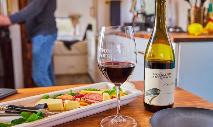 Escondido Casa | "Glamping in the Vines" - Vineyard Airstream Trailer