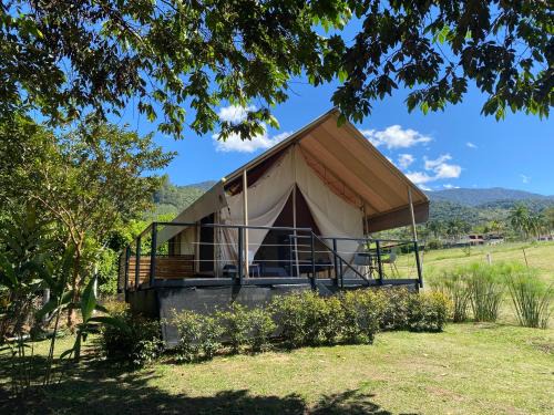 Darien Otro | Glamping Las Rocas
