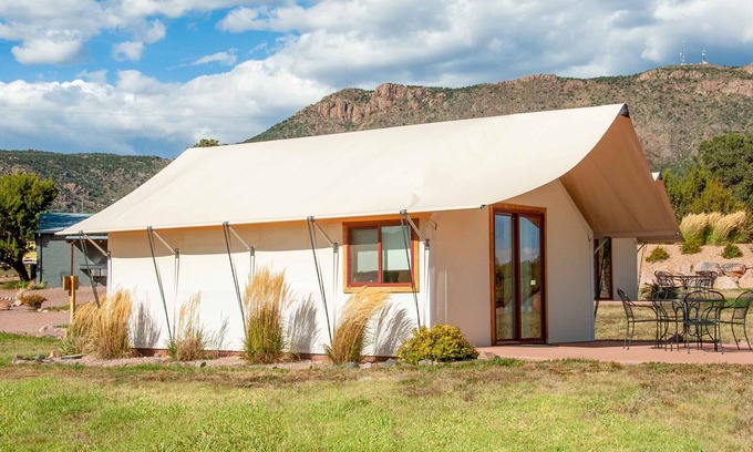 Canon City Cabina | Tienda Glamping Double Queen | Royal Gorge Cabins