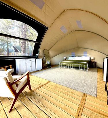 McIntosh Otro | Glamping Tent with AC at Manzano Retreat