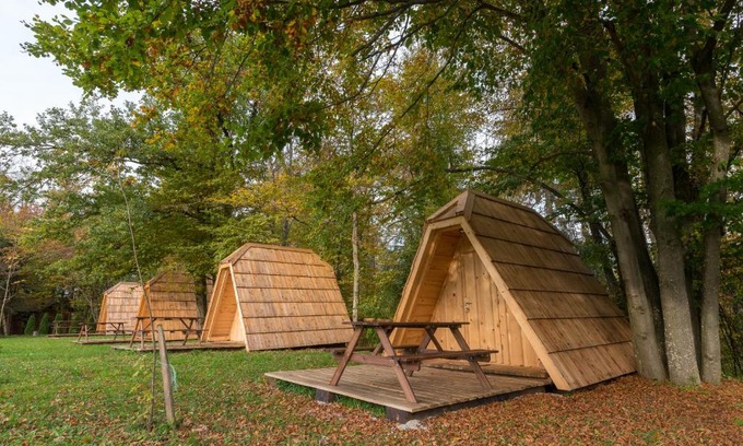 Predjama Otro | Glamping Village - Speleo Camp