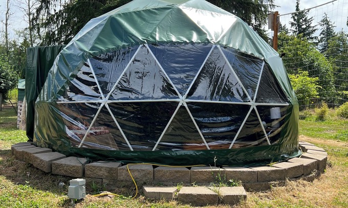 Duvall Casa | Glamping With Alpacas in an Eco-Friendly Dome Outside of Seattle