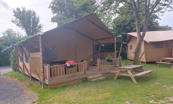Municipality of Langedijk Casa | Glampingtent Sunshine 2 by Interhome