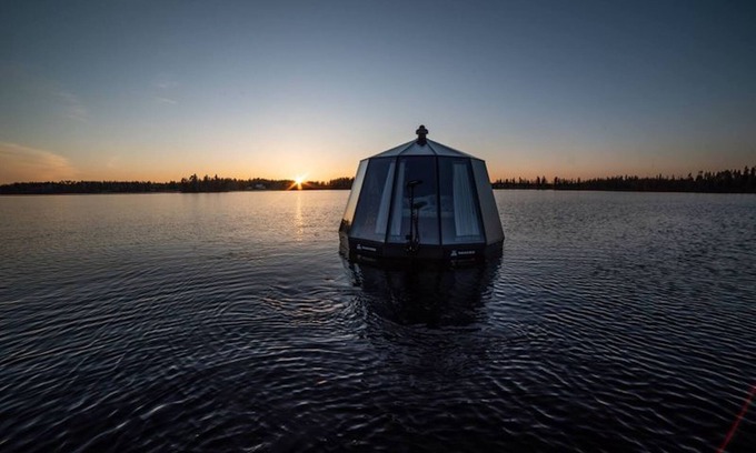 Jokkmokk Municipality Cabina | Glass Room con vista al lago Escapada de lujo para dos: experiencia de naturaleza salvaje en Suecia