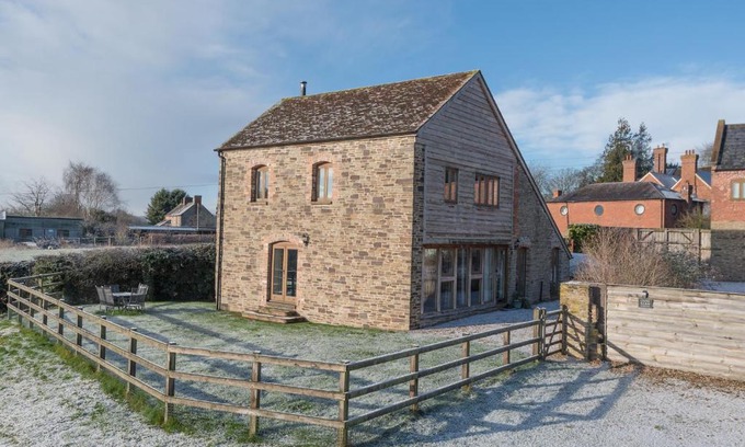 Caynham Casa | Glebe Barn