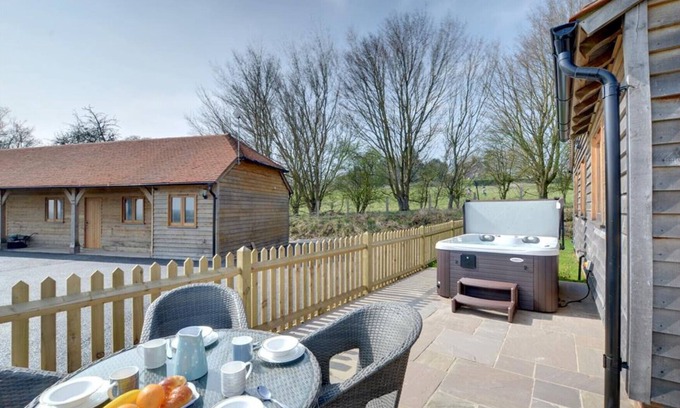 Stone in Oxney Casa | Glebe Cottage - Dos Habitaciones Casa, Capacidad 4
