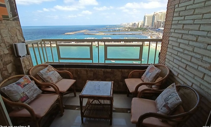 Ar-Raml 1 Apartamento | Gleem Luxury apartments direct Sea view Alexandria جليم بحر مباشر فيو روعة
