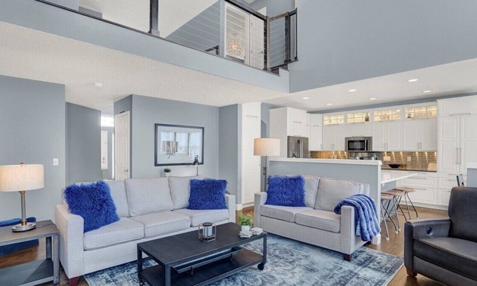 Gleneagle Casa | Glen Eagle Luxury Home
