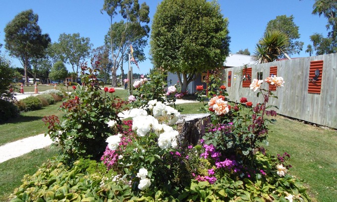 Glenavy Otro | Glenavys Waitaki River Motor Camp - Caravan Park