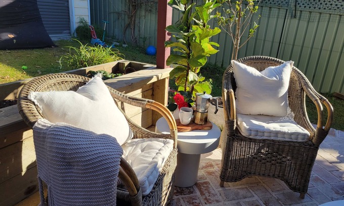 Glenbrook Cabaña | Glenbrook Cottage: Charming Mountains Getaway on the Lagoon