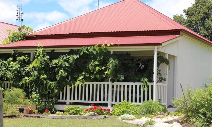Glenlyon Casa | Glenlyon Dam Holiday Cottage & Farmstay