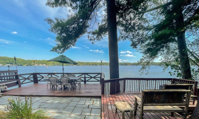 Lake George Cabina | Glenmoore Lodge and cabins on Glen Lake!