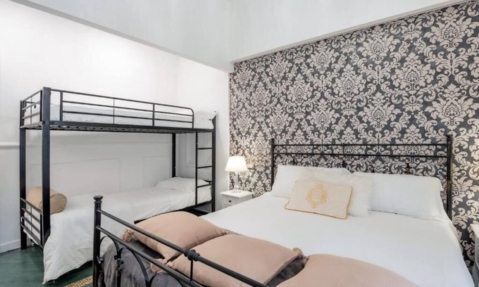 Marsala Apartamento | Glint House Rome-Apartment Deluxe