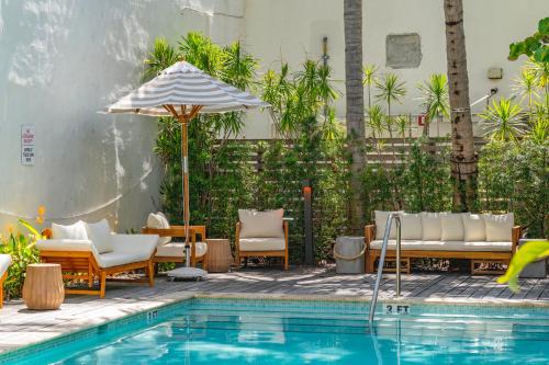 West Avenue Hotel | Global Luxury Suites at The Apex Miami