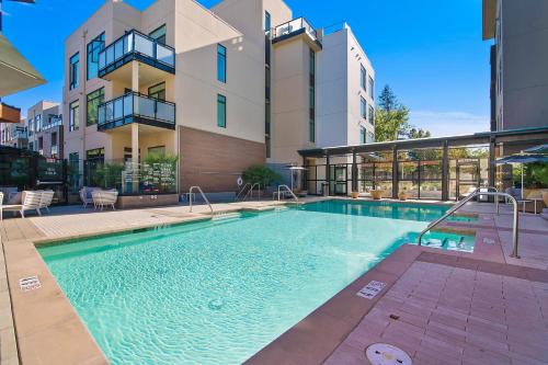 Shoreline West Apartamento | Global Luxury Suites at Downtown Mountain View