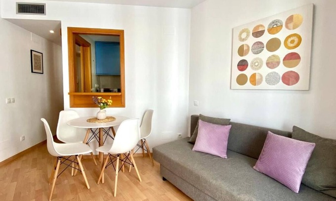 Cambrils Apartamento | Global Port Global una habitación, en el centro de Cambrils 29303