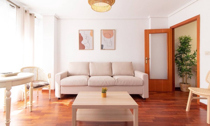Sagunto Apartamento | Global Properties: Apartamento cerca de la playa en Puerto Sagunto