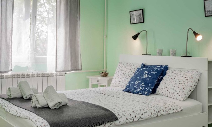 Savski Venac Apartamento | Gloria 2 charming 1-bedroom apartment in lovely Beograd with WiFi, AC