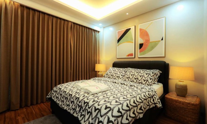 Legazpi Cama Y Desayuno | Gloria Tree Mayon and Park View Residences