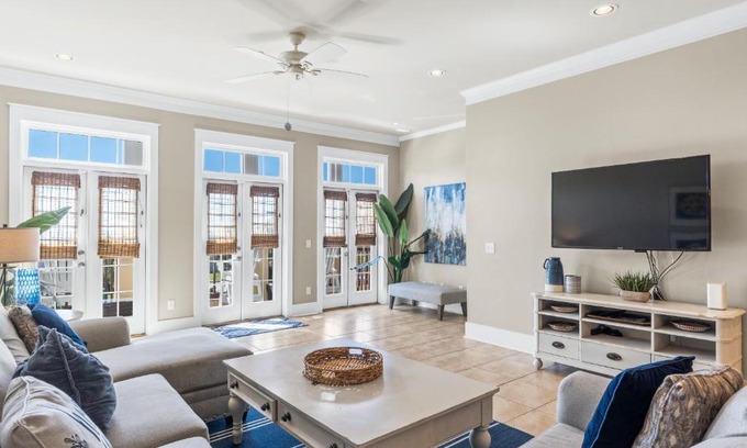 Kiska Beach Casa | Glory Daze Beach House by Panhandle Gateways