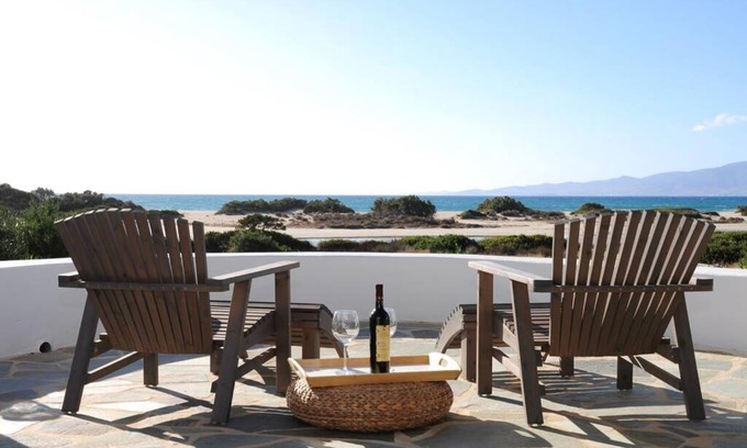 Naxos Apartamento | Glyfada Veranda with Sea View