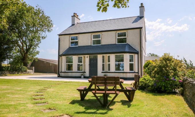 Rhosgoch Casa | Glyn Ewryd